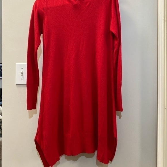 P luca milano Red Sweater Dress. - Picture 7 of 13